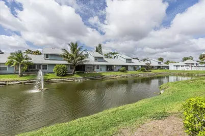 3801 Island Club Circle E, Lake Worth, FL 33462 - Photo 38
