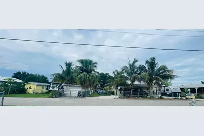 1099 7th Street, Okeechobee, FL 34974 - Photo 2