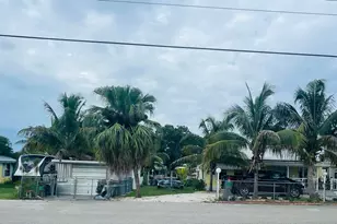 1099 7th St, Okeechobee, FL 34974 - Photo 2