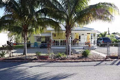 1099 7th Street, Okeechobee, FL 34974 - Photo 1