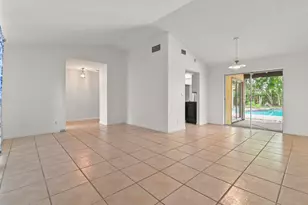 1019 Hickory Trail, Wellington, FL 33414 - Photo 4