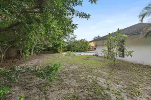 1019 Hickory Trail, Wellington, FL 33414 - Photo 20