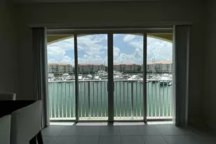 10 E Harbour Isle Dr Dr E, Fort Pierce, FL 34949 - Photo 2