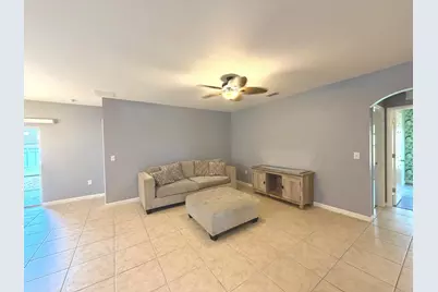 1269 SW Lexington Manor SW, Vero Beach, FL 32962 - Photo 10