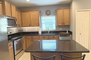 1269 SW Lexington Manor SW, Vero Beach, FL 32962 - Photo 4