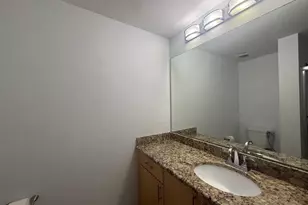 533 NE 3rd Ave, Fort Lauderdale, FL 33301 - Photo 10