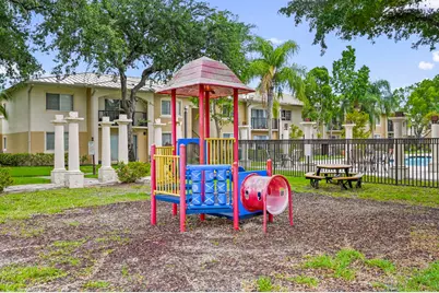 1100 S Crestwood Ct S #1109, Royal Palm Beach, FL 33411 - Photo 32