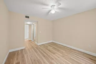 1100 S Crestwood Ct S, Royal Palm Beach, FL 33411 - Photo 18