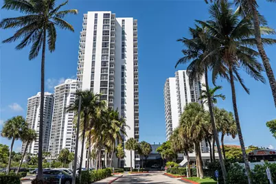 20515 E Country Club Drive #1848, Miami, FL 33180 - Photo 28