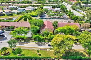 9270 NW 40th St, Coral Springs, FL 33065 - Photo 18