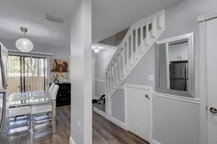 9270 NW 40th St, Coral Springs, FL 33065 - Photo 12