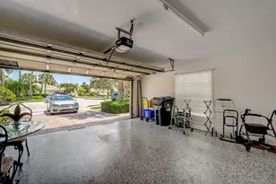 8178 Montserrat Pl, Wellington, FL 33414 - Photo 20