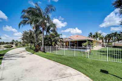 8178 Montserrat Place, Wellington, FL 33414 - Photo 26