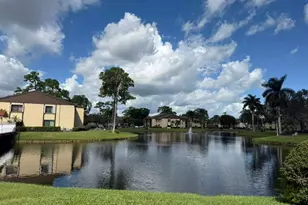 213 Pine HOV Cir, Greenacres, FL 33463 - Photo 24