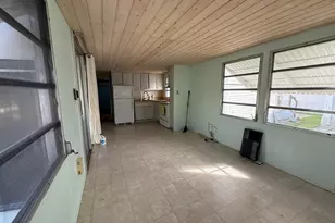209 Eagle Dr E, Briny Breezes, FL 33435 - Photo 8