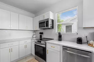 422 N Lakeside Dr, Lake Worth Beach, FL 33460 - Photo 46