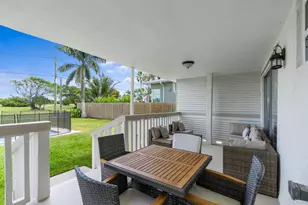 422 N Lakeside Dr, Lake Worth Beach, FL 33460 - Photo 18