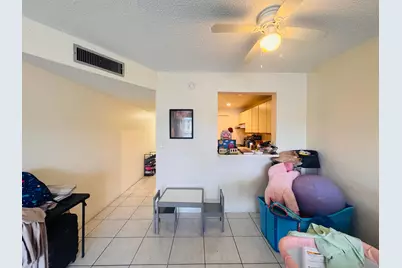 8025 S Colony Cir Circle #203, Tamarac, FL 33321 - Photo 8
