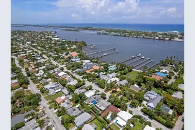 1615 N Lakeside Drive, Lake Worth Beach, FL 33460 - Photo 2