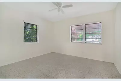 3410 Poinsettia Avenue, West Palm Beach, FL 33407 - Photo 12