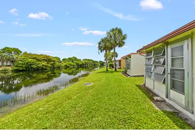 109 Lake Barbara Drive, West Palm Beach, FL 33411 - Photo 22