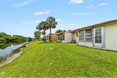 109 Lake Barbara Drive, West Palm Beach, FL 33411 - Photo 24