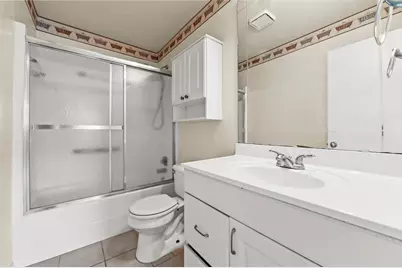109 Lake Barbara Drive, West Palm Beach, FL 33411 - Photo 18