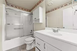 109 Lake Barbara Dr, West Palm Beach, FL 33411 - Photo 18
