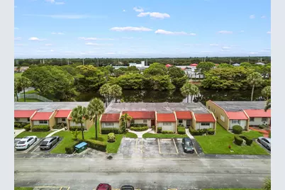 109 Lake Barbara Drive, West Palm Beach, FL 33411 - Photo 28