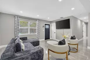 800 NW 6th Ave, Pompano Beach, FL 33060 - Photo 10