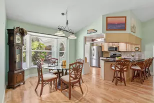 4240 SE Happy Ln, Stuart, FL 34997 - Photo 10