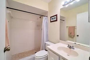 18439 SE Wood Haven Ln, Jupiter, FL 33469 - Photo 16