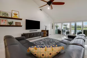 1560 Wilderness Rd, West Palm Beach, FL 33409 - Photo 4
