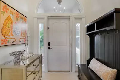1560 Wilderness Road, West Palm Beach, FL 33409 - Photo 2