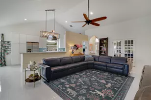 1560 Wilderness Rd, West Palm Beach, FL 33409 - Photo 18