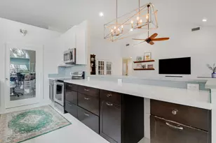 1560 Wilderness Rd, West Palm Beach, FL 33409 - Photo 24