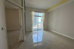234 NE 3rd St, Miami, FL 33132 - Photo 4