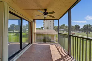 200 Jacaranda Country Club Dr, Plantation, FL 33324 - Photo 10