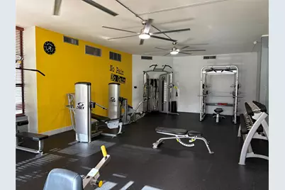 800 Parkview Drive #411, Hallandale Beach, FL 33009 - Photo 18