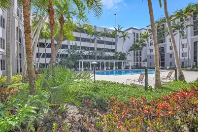 1660 Renaissance Commons Boulevard #2424, Boynton Beach, FL 33426 - Photo 2
