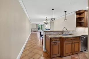 1202 S Lake Dr, Lantana, FL 33462 - Photo 10