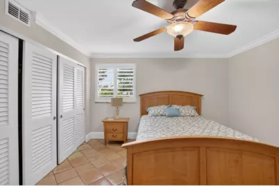1202 S Lake Drive #105, Lantana, FL 33462 - Photo 22