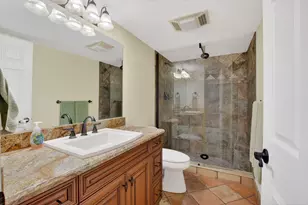 1202 S Lake Dr, Lantana, FL 33462 - Photo 24