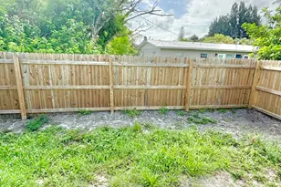 801 Central Ave, Stuart, FL 34994 - Photo 10