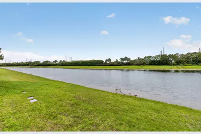 8787 Grand Prix Lane, Boynton Beach, FL 33472 - Photo 52