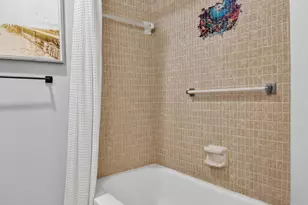 250 NE 20th St, Boca Raton, FL 33431 - Photo 24