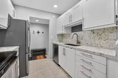 250 NE 20th Street #5230, Boca Raton, FL 33431 - Photo 4