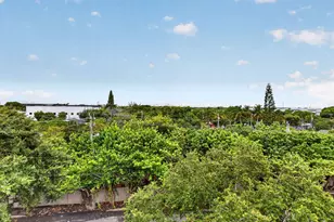 250 NE 20th St, Boca Raton, FL 33431 - Photo 28