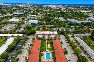 250 NE 20th St, Boca Raton, FL 33431 - Photo 36