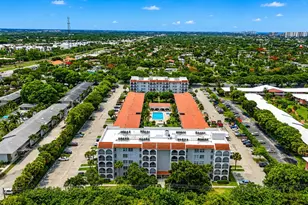 250 NE 20th St, Boca Raton, FL 33431 - Photo 32